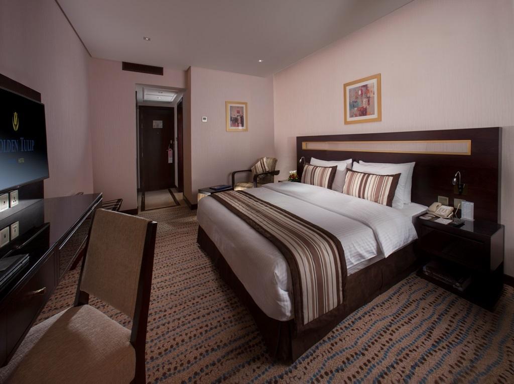 Готель Golden Tulip Bahrain Манама Екстер'єр фото