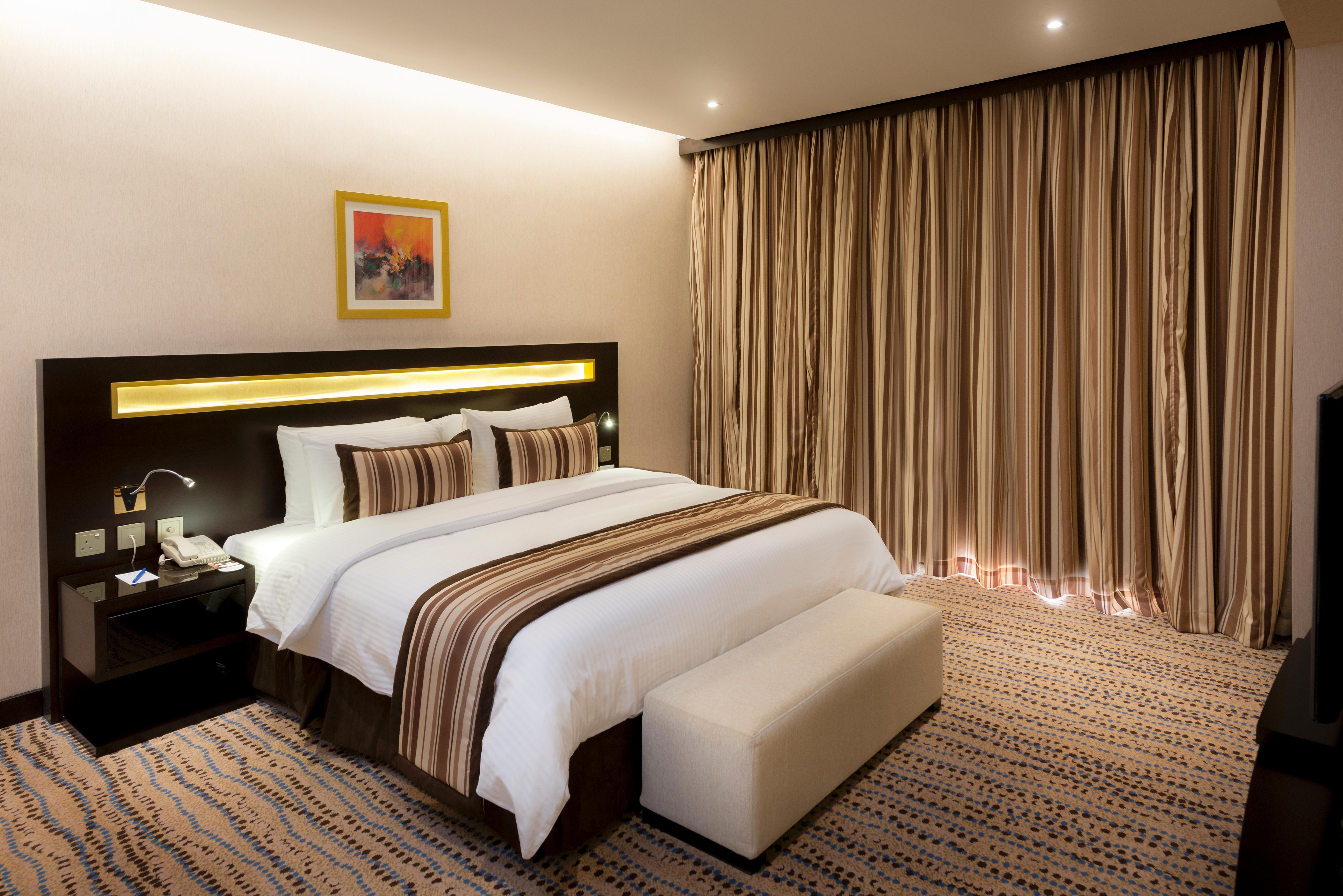 Готель Golden Tulip Bahrain Манама Екстер'єр фото