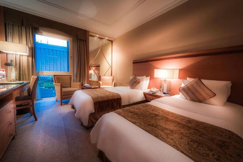 Готель Golden Tulip Bahrain Манама Екстер'єр фото