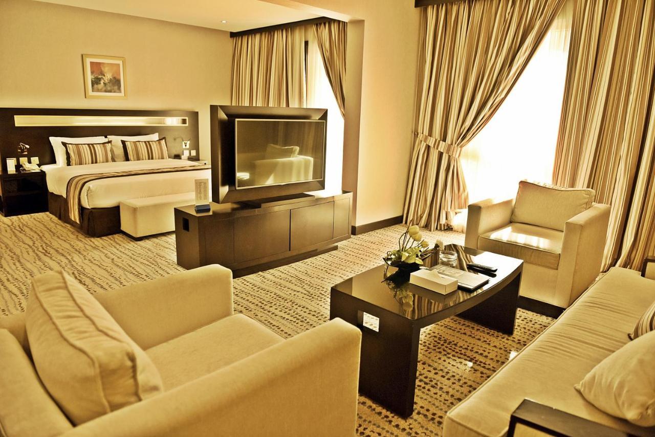 Готель Golden Tulip Bahrain Манама Екстер'єр фото