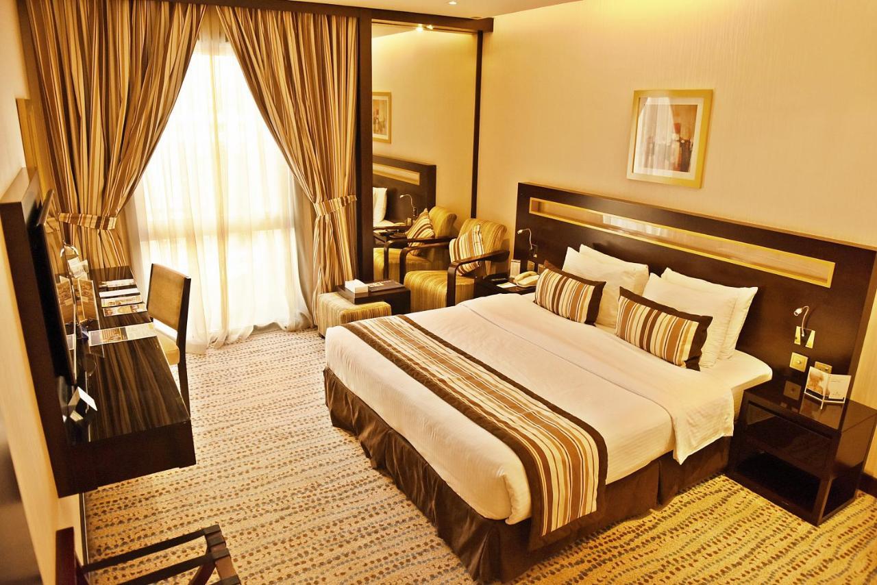 Готель Golden Tulip Bahrain Манама Екстер'єр фото