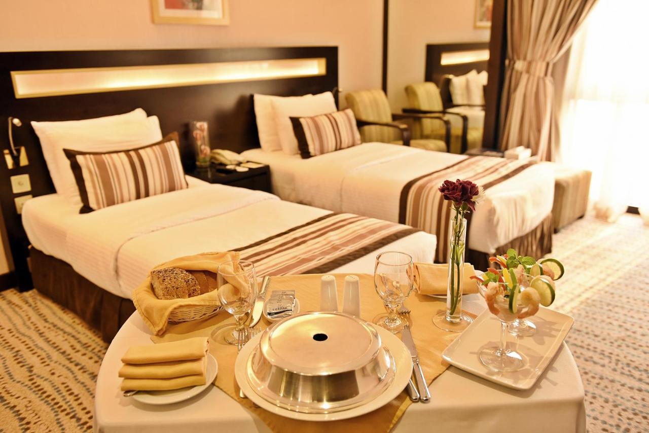 Готель Golden Tulip Bahrain Манама Екстер'єр фото