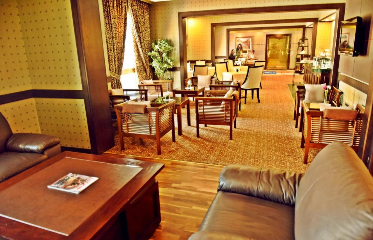 Готель Golden Tulip Bahrain Манама Екстер'єр фото
