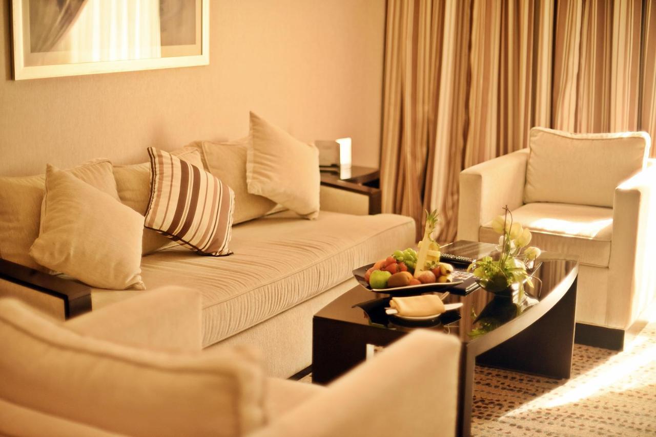 Готель Golden Tulip Bahrain Манама Екстер'єр фото