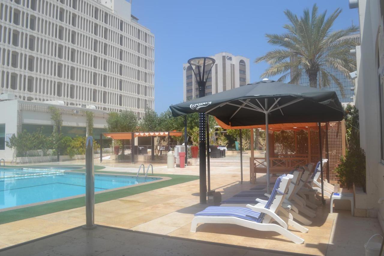 Готель Golden Tulip Bahrain Манама Екстер'єр фото